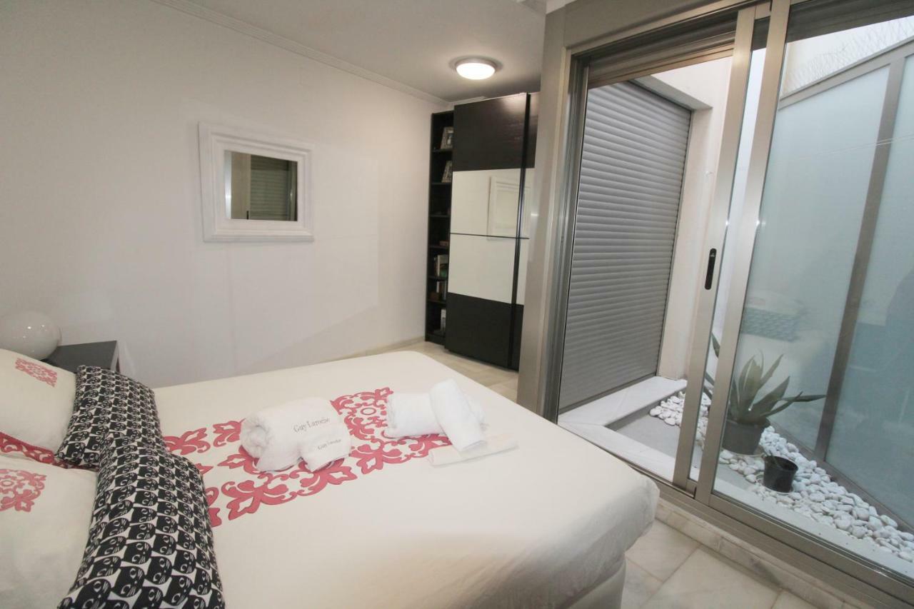 Precioso Apartamento Al Lado De Las Torres De Serrano Valencia Exterior photo