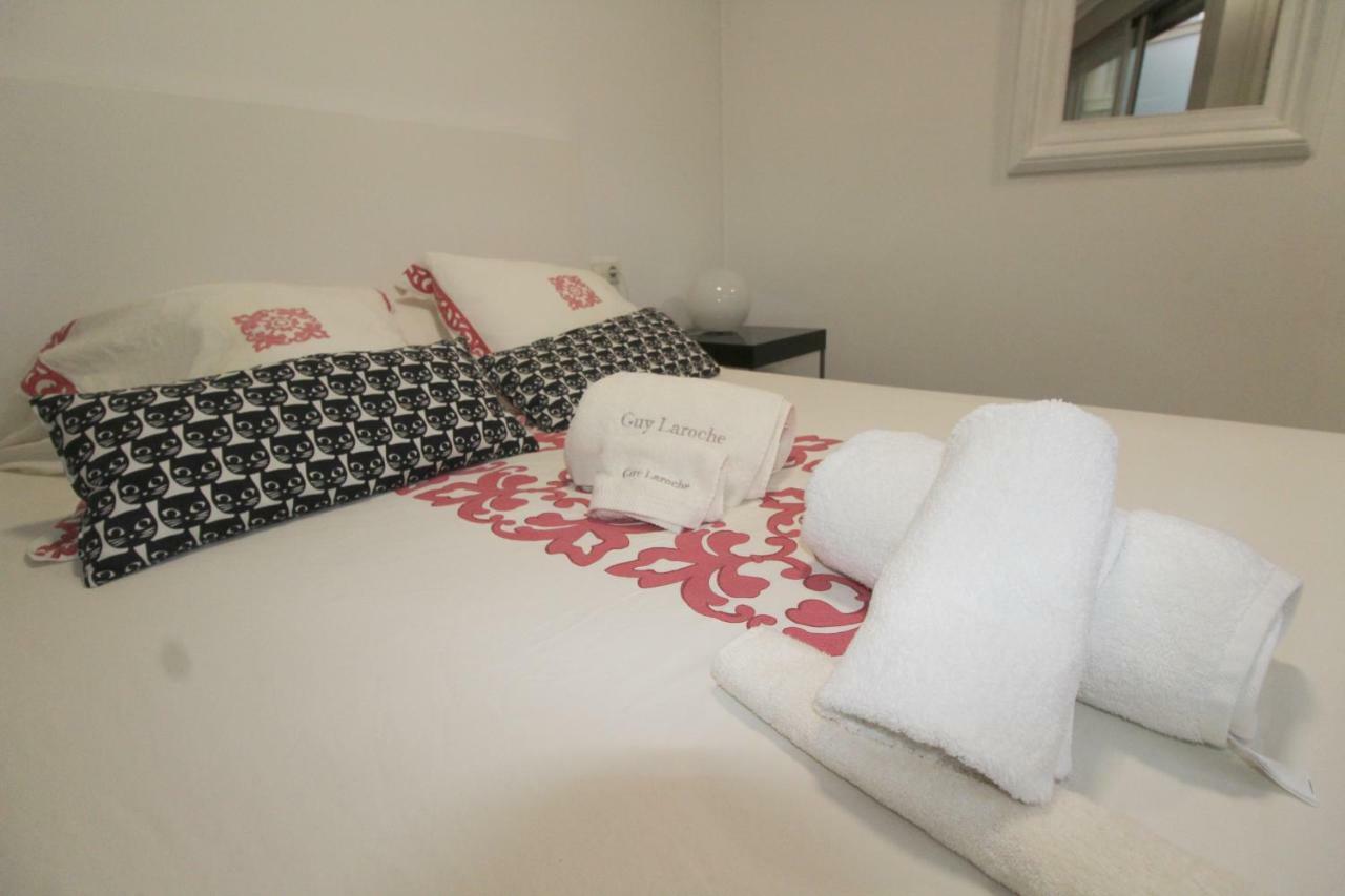 Precioso Apartamento Al Lado De Las Torres De Serrano Valencia Exterior photo